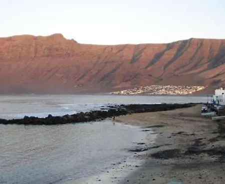 Sleeps 2 Wifi Vakantiehuis Famara
